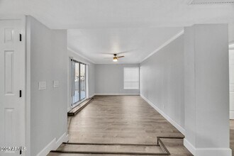3405 W Danbury Dr in Phoenix, AZ - Building Photo - Building Photo