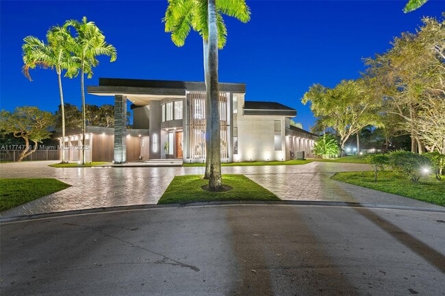 property at 3560 Paddock Rd