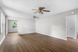 230 Donalynn Dr in Frankfort, KY - Building Photo - Building Photo