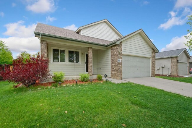 property at 611 Lavastone Ave