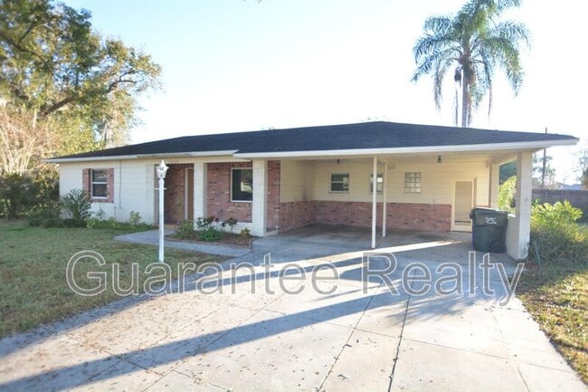 2804 Woodland Hills Ave