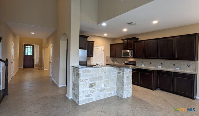 property at 3005 Jacob Ln