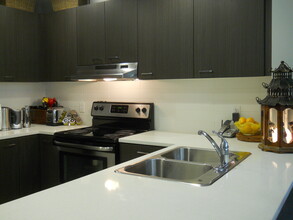 The Shore in North Vancouver, BC - Building Photo - Building Photo