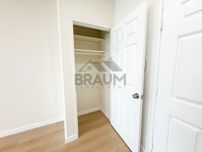 11035 Moorpark St in Los Angeles, CA - Building Photo - Building Photo