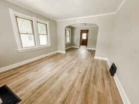 2113 Nevada St in Toledo, OH - Building Photo