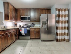 133 Wild Palm Dr in Bradenton, FL - Building Photo - Building Photo