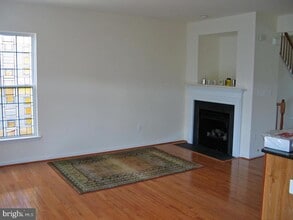 648 Belmont Bay Dr in Woodbridge, VA - Building Photo - Building Photo