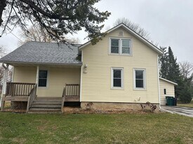 962 Lakeview Dr in Green Bay, WI - Building Photo