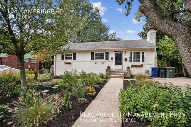 198 Cambridge Rd in Alexandria, VA - Building Photo - Building Photo
