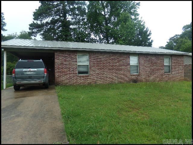 property at 13500 Marietta Dr