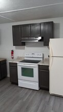 212 Morning Dr in Harriman, TN - Building Photo - Building Photo