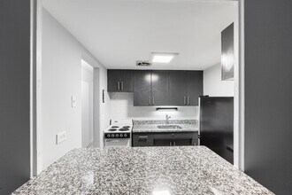 6012 N Kenmore Ave in Chicago, IL - Building Photo - Building Photo