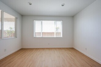 12053 Calle de Pompas W in Peoria, AZ - Building Photo - Building Photo