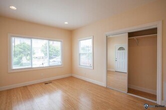 975 37th St in Oakland, CA - Building Photo - Building Photo