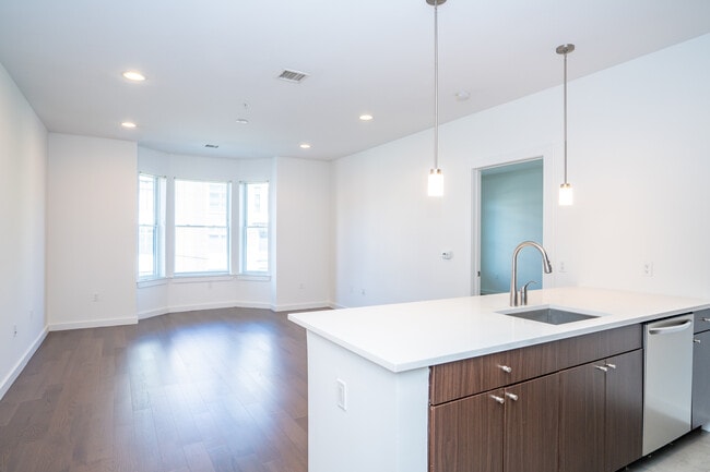 The Jordan in Hoboken, NJ - Building Photo - Interior Photo