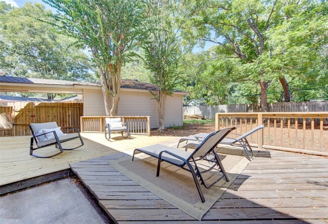 17206 Seven Pines Dr in Spring, TX - Building Photo - Building Photo