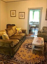 316 W Hall St-Unit -B in Savannah, GA - Building Photo - Building Photo