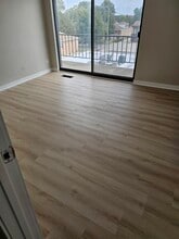 3900 W 95th St in Evergreen Park, IL - Building Photo - Building Photo