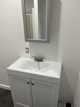 8 Jordan St, Unit 8A in Berwick, ME - Building Photo - Building Photo