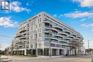 689 The Queensway in Toronto, ON - Building Photo