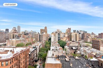 321 Columbus Ave in New York, NY - Building Photo - Building Photo