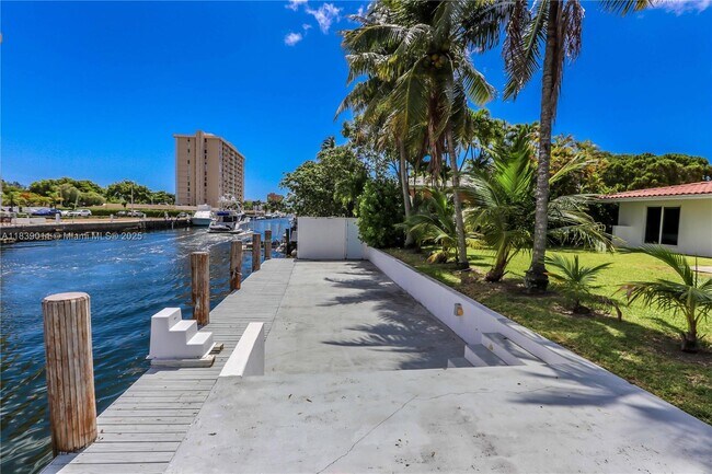 property at 2135 Arch Creek Dr