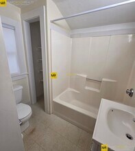 7 Rifle Ct in Watertown, MA - Building Photo - Building Photo