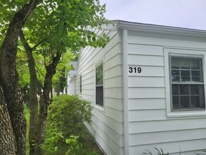 319 Shawnee Pl in Huron, OH - Building Photo - Building Photo