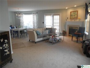 6814 Hunt Dr in Macungie, PA - Building Photo - Building Photo