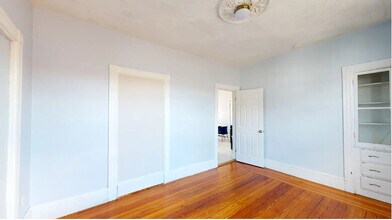 61 Crescent Ave, Unit #3, in Boston, MA - Building Photo - Building Photo