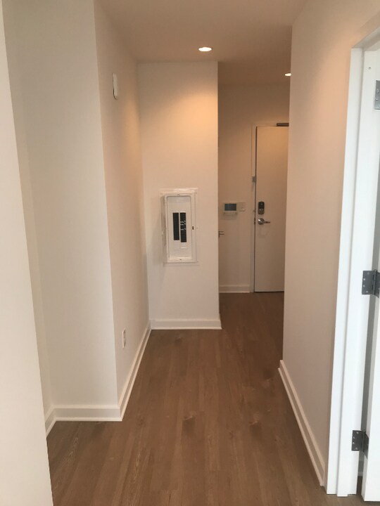 7 Livingston Ave in New Brunswick, NJ - Building Photo
