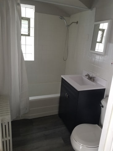 1926 Oak Park Ave, Unit 1F in Berwyn, IL - Building Photo - Building Photo