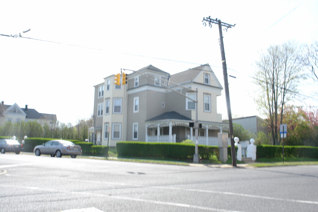 365 2nd in Long Branch, NJ - Building Photo