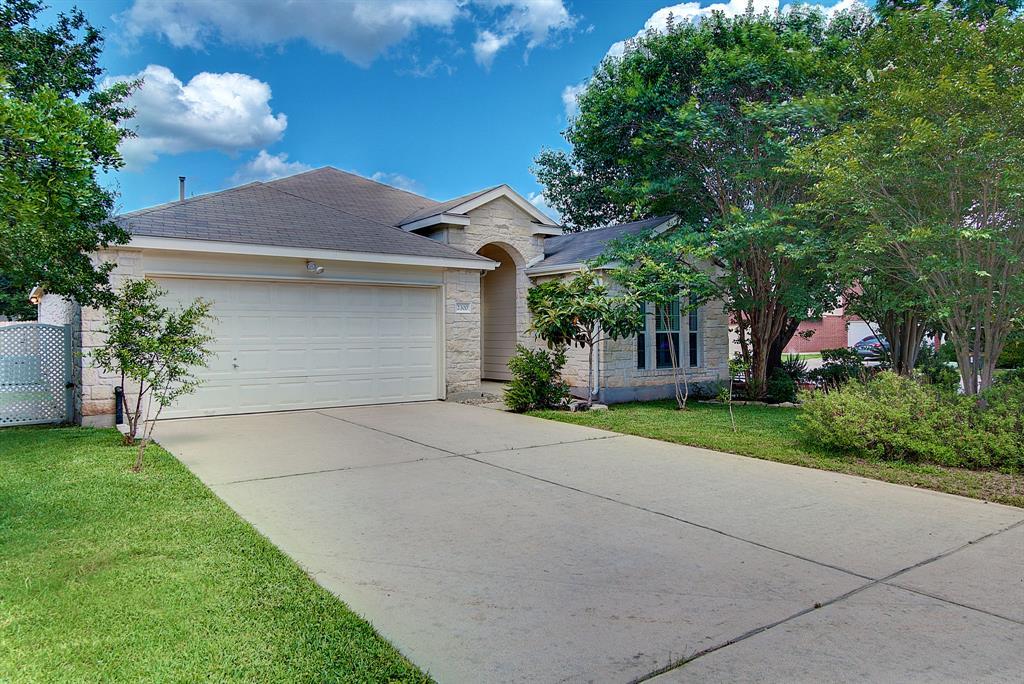 2300 Garrett Cove in Cedar Park, TX - Building Photo