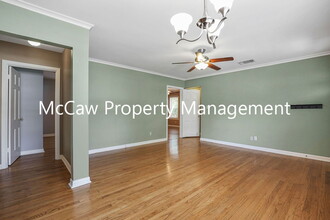 4301 Donnelly Ave in Fort Worth, TX - Building Photo - Building Photo