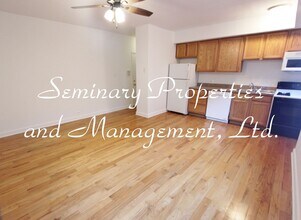 Great apartments in the heart of Uptown, o in Chicago, IL - Building Photo - Interior Photo