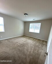 3847 Serenghetti Dr in Sparks, NV - Building Photo - Building Photo