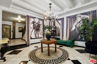 1314 Hayworth Ave in West Hollywood, CA - Foto de edificio - Building Photo