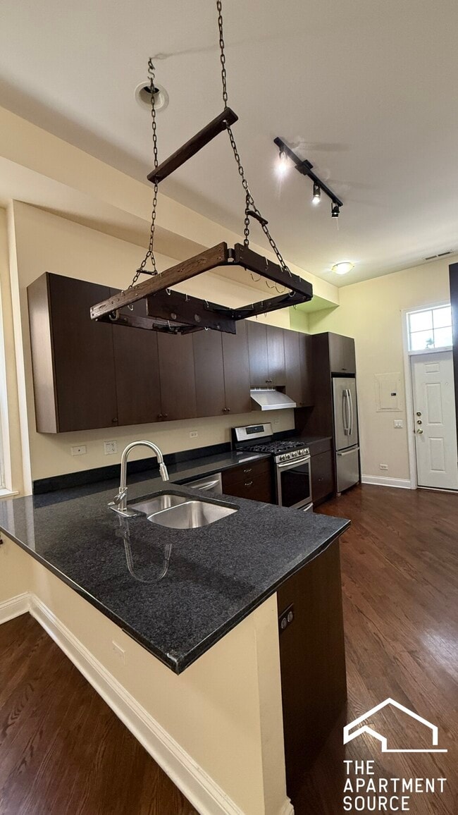property at 1010 S Oakley Ave
