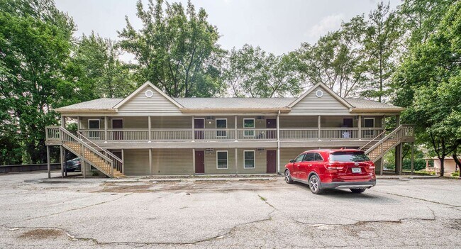 Chestnut Street Apartments