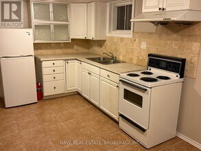 19 Westchester Rd in Toronto, ON - Building Photo - Building Photo