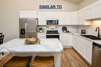 5411 S Huntwood Ave in Sioux Falls, SD - Building Photo - Building Photo