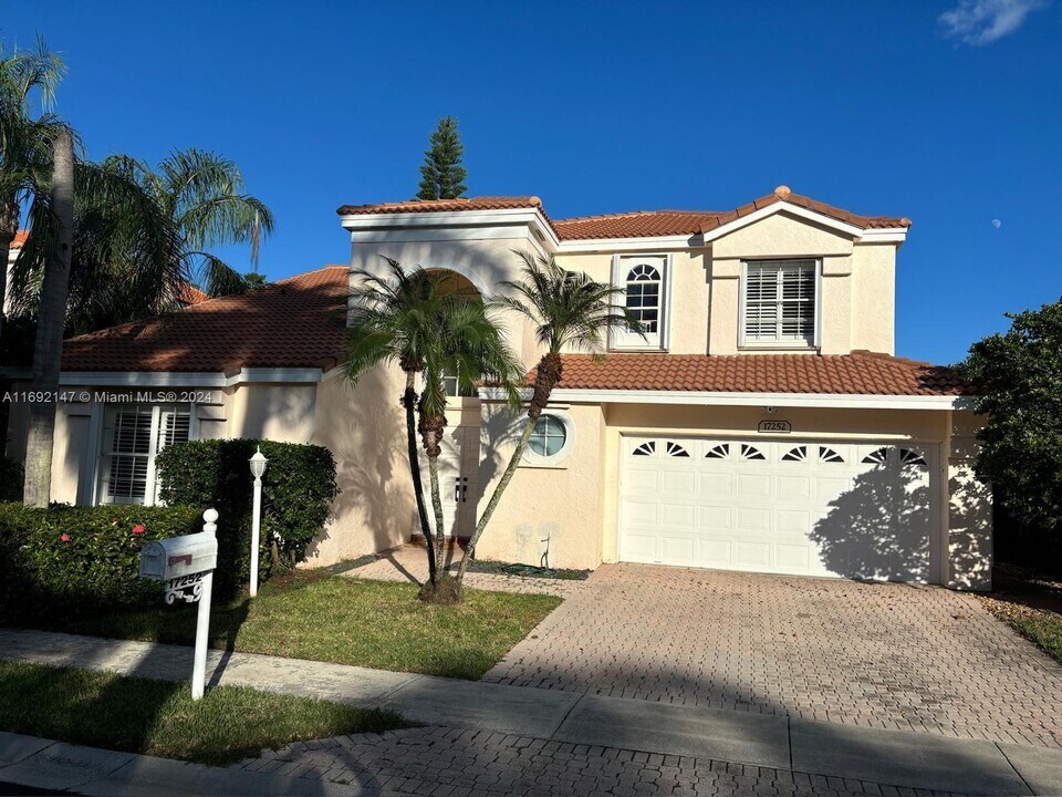 17252 Balboa Point Way in Boca Raton, FL - Foto de edificio