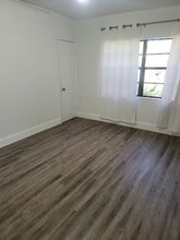 8603 SW 68th Street Rd, Unit 8603 SW 68 ST RD in Miami, FL - Building Photo - Building Photo