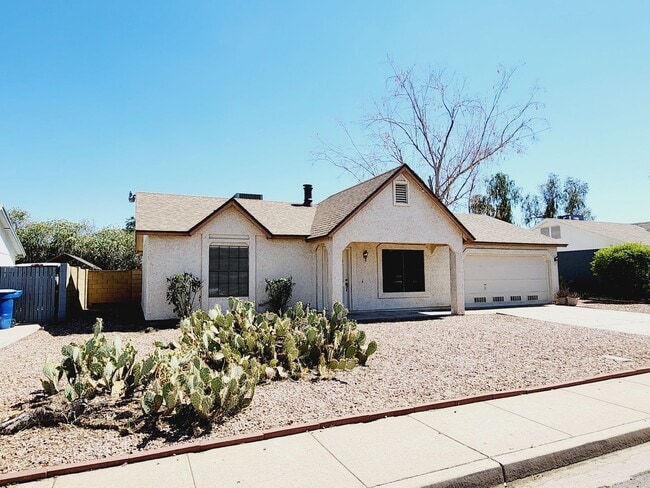 6115 W Laredo St in Chandler, AZ - Building Photo - Building Photo