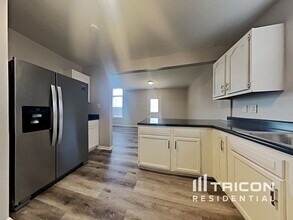 3254 Blue Ash Ln in Indianapolis, IN - Building Photo - Building Photo
