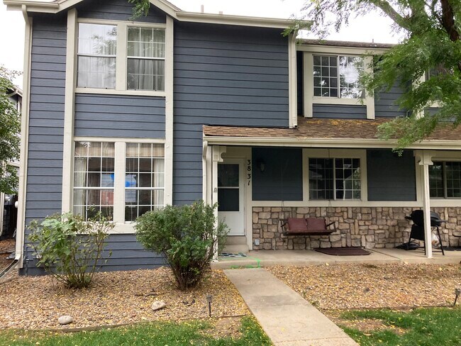 3831 Paseo del Prado in Boulder, CO - Building Photo - Building Photo