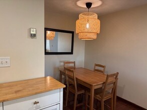 977 Main St, Unit #18 in Melrose, MA - Building Photo - Building Photo