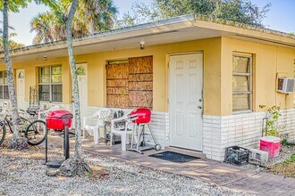 Shoreview in Naples, FL - Building Photo - Building Photo