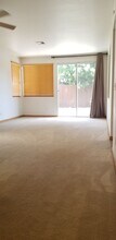 5012 Shadow Branch St in Bakersfield, CA - Building Photo - Building Photo